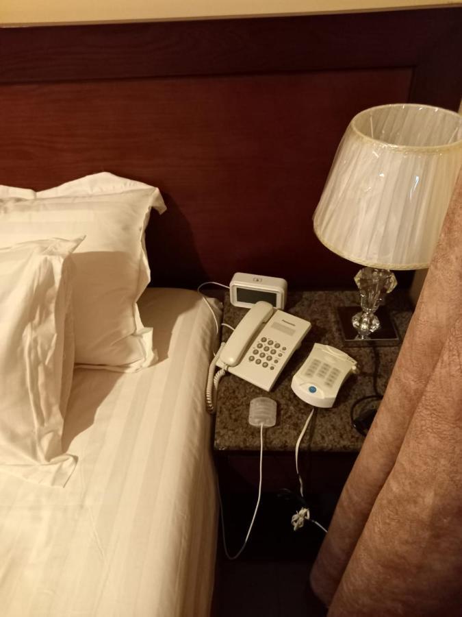Al Ayniah Hotel Medina Eksteriør bilde