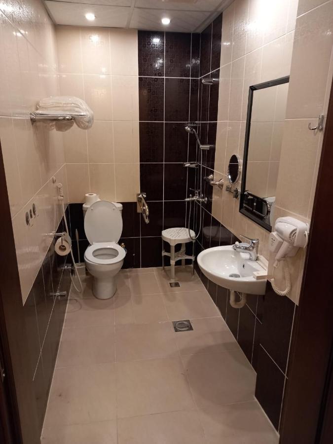 Al Ayniah Hotel Medina Eksteriør bilde